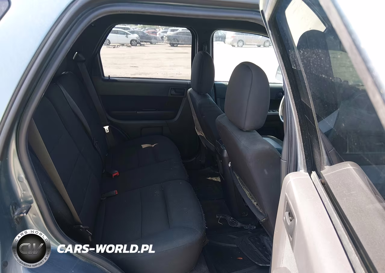 2010 Ford Escape Xlt VIN:1FMCU0D73AKB11359 - 8