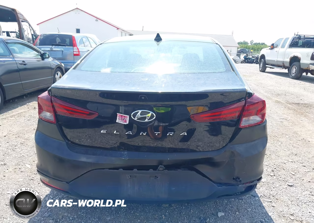 2019 Hyundai Elantra Value Edition VIN:5NPD84LF3KH463063 - 16