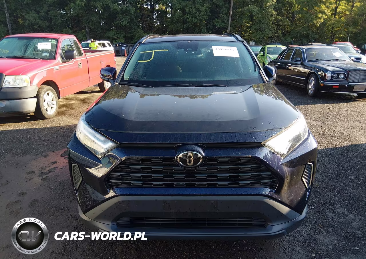 2022 Toyota Rav4 Xle VIN:2T3P1RFV2NW293535 - 12
