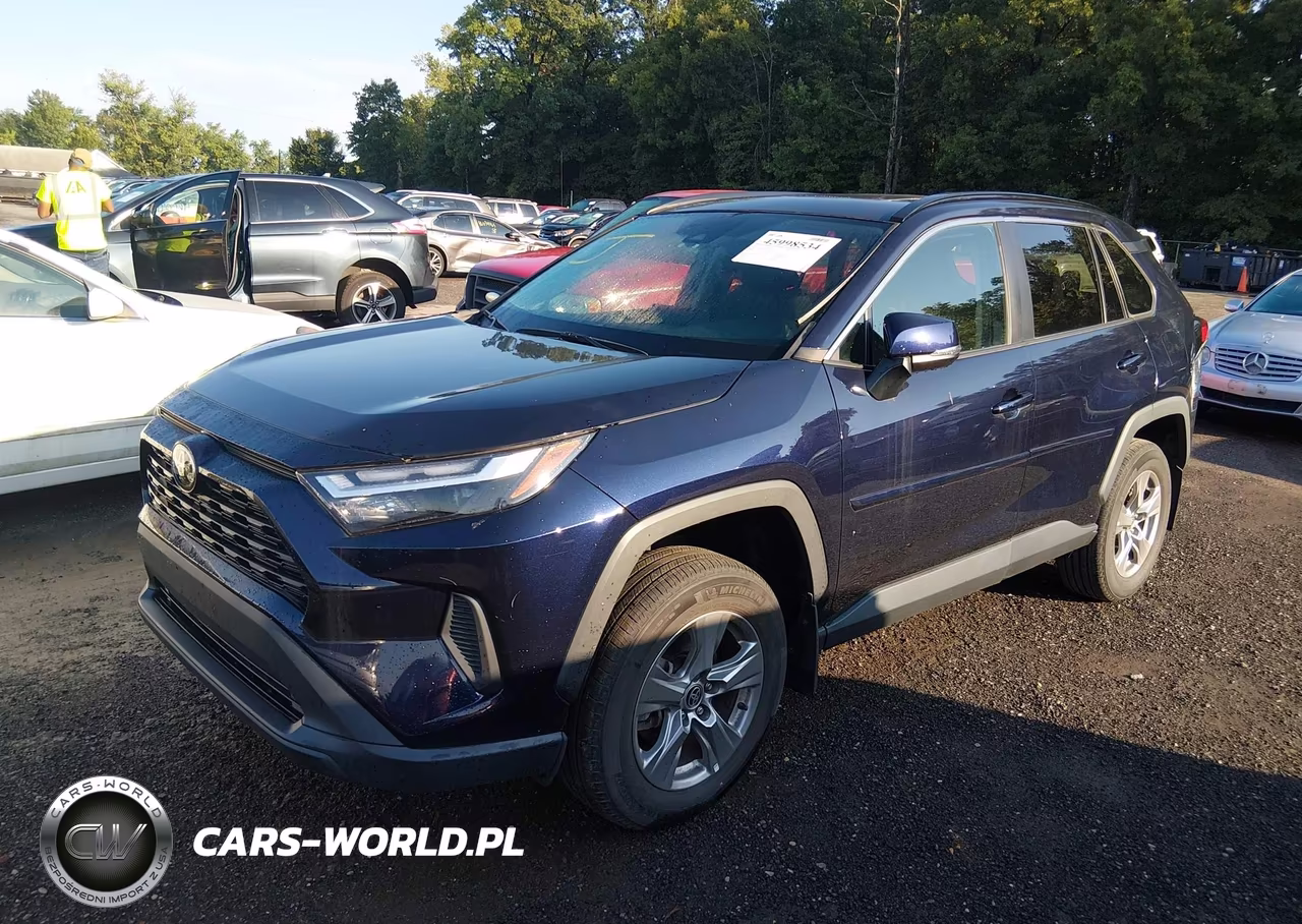 2022 Toyota Rav4 Xle VIN:2T3P1RFV2NW293535 - 2