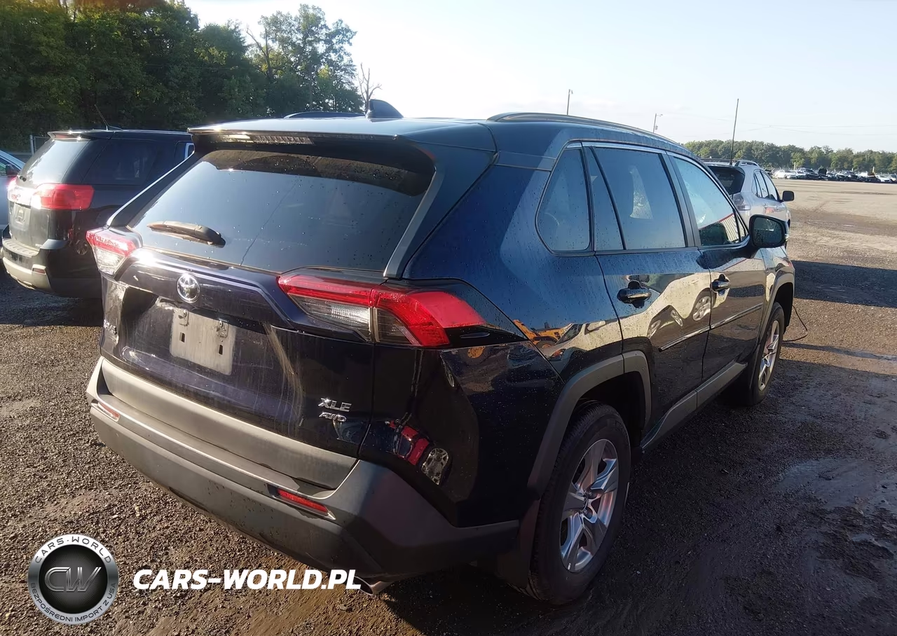 2022 Toyota Rav4 Xle VIN:2T3P1RFV2NW293535 - 4