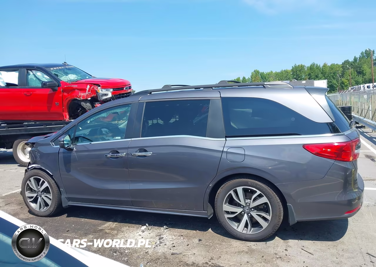 2024 Honda Odyssey Touring VIN:5FNRL6H86RB000921 - 15