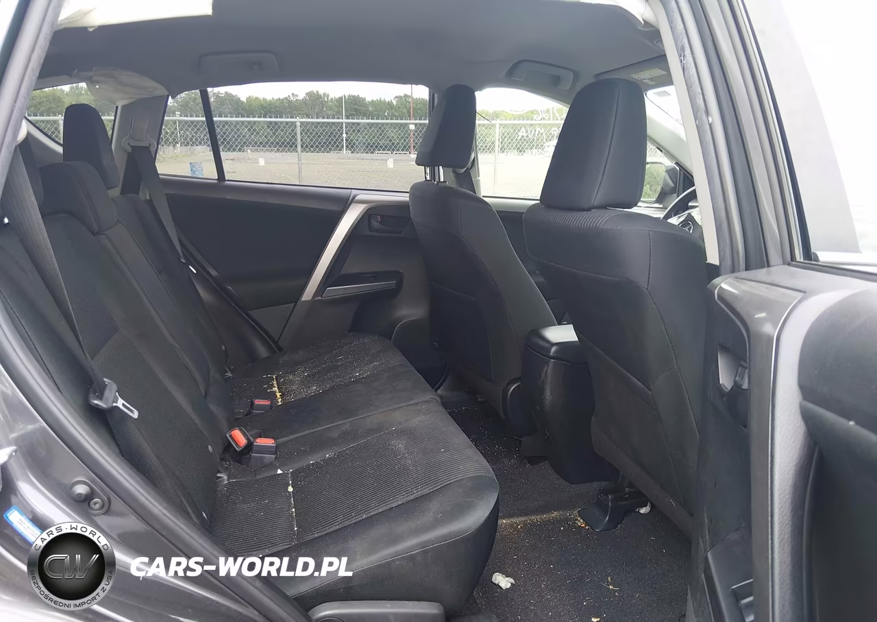 2017 Toyota Rav4 Le VIN:JTMZFREV3HJ711311 - 8