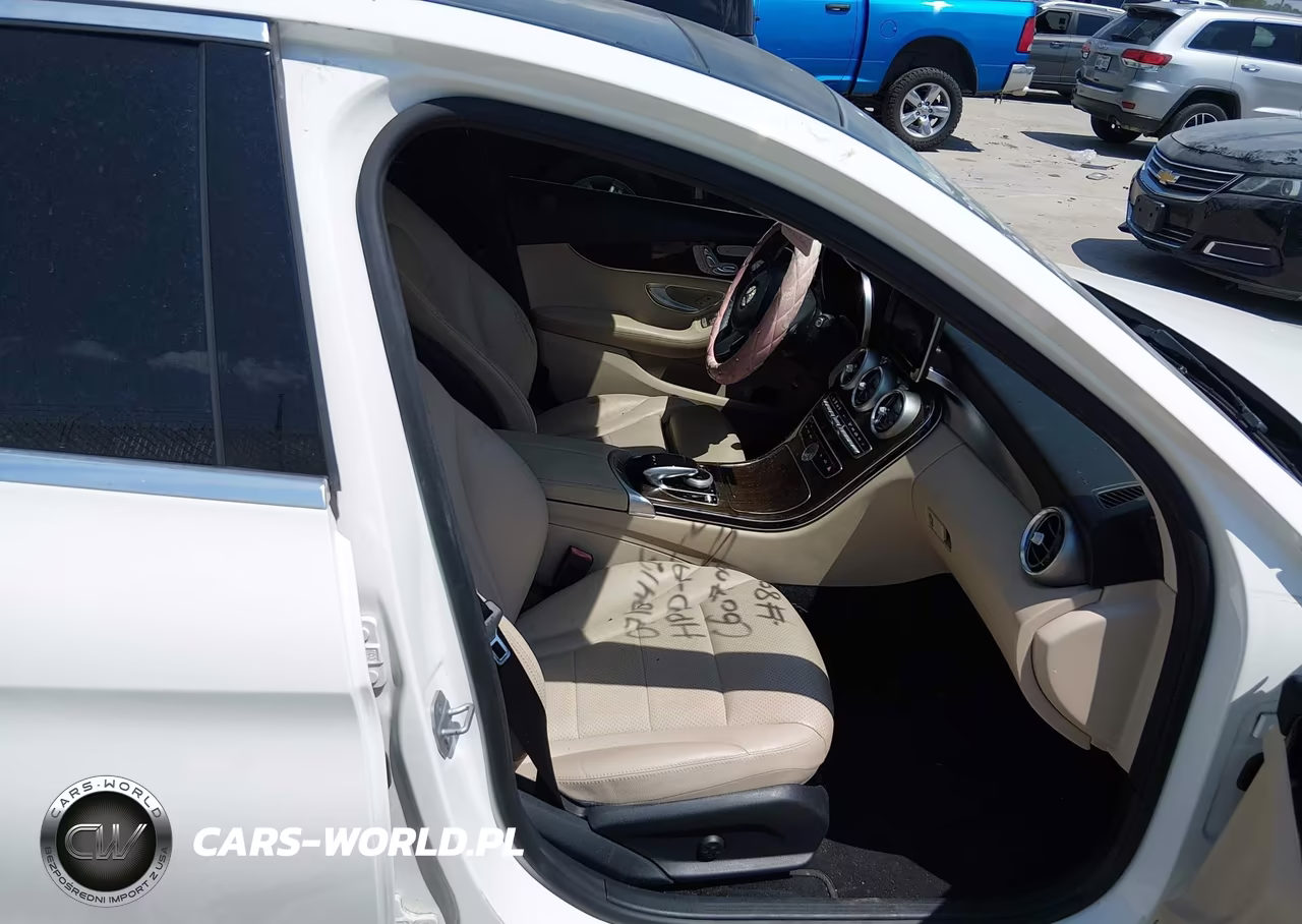 2016 Mercedes-Benz C 300 VIN:WDDWF4JB2GR165222 - 5