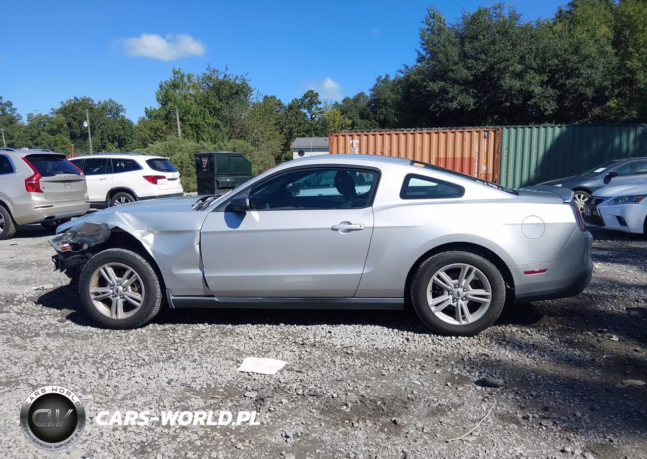 2010 Ford Mustang V6-V6 Premium VIN:1ZVBP8AN2A5160394 - 14
