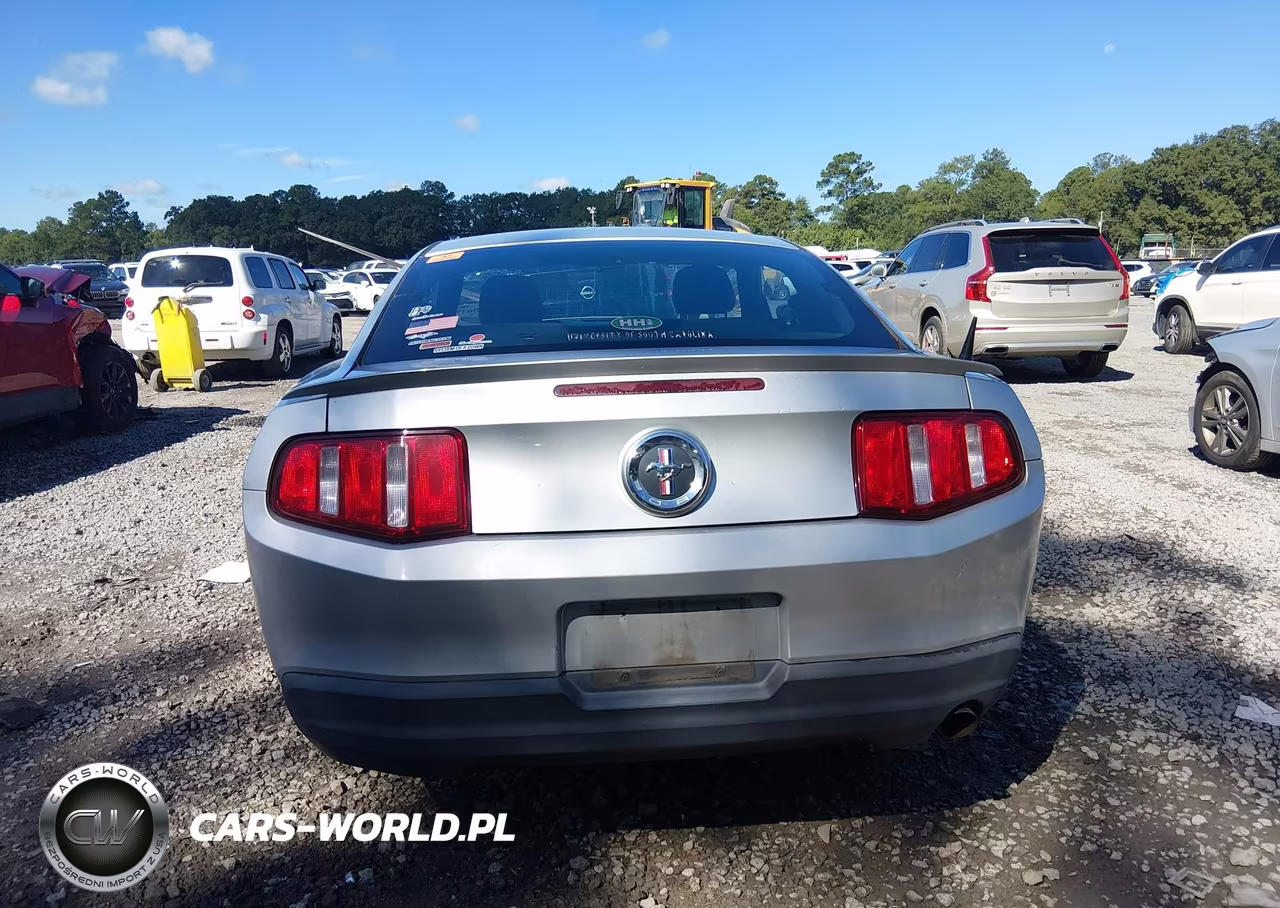 2010 Ford Mustang V6-V6 Premium VIN:1ZVBP8AN2A5160394 - 16
