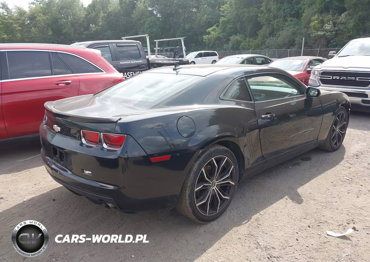 2012 Chevrolet Camaro 2Ls VIN:2G1FA1E37C9163733 - 4