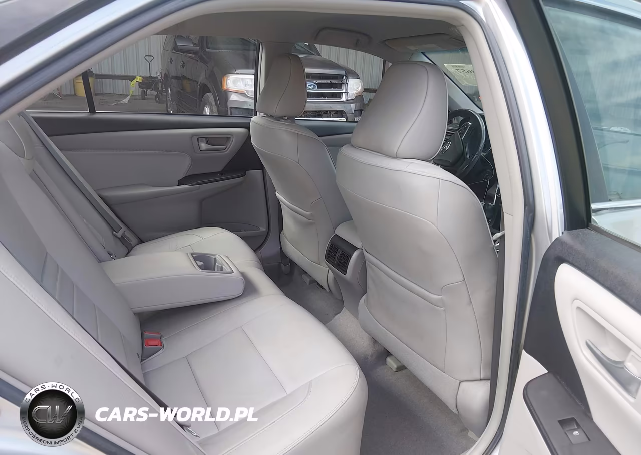 2017 Toyota Camry Xle VIN:4T1BF1FK0HU780443 - 8