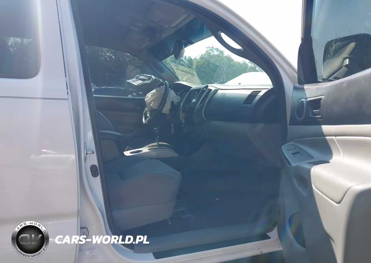 2012 Toyota Tacoma Base V6 VIN:3TMLU4EN6CM085151 - 5