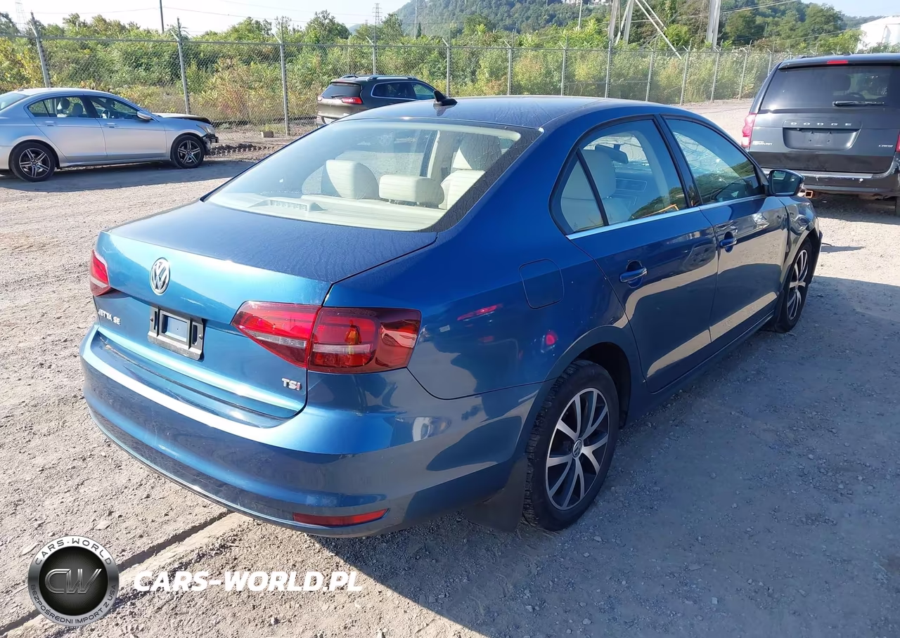 2017 Volkswagen Jetta 1.4T Se VIN:3VWDB7AJ2HM306151 - 4