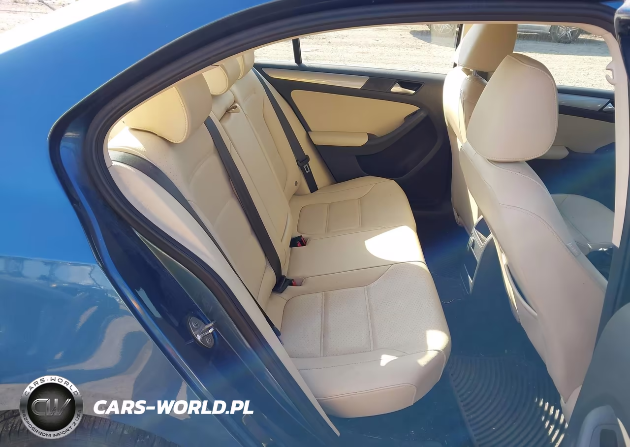 2017 Volkswagen Jetta 1.4T Se VIN:3VWDB7AJ2HM306151 - 8