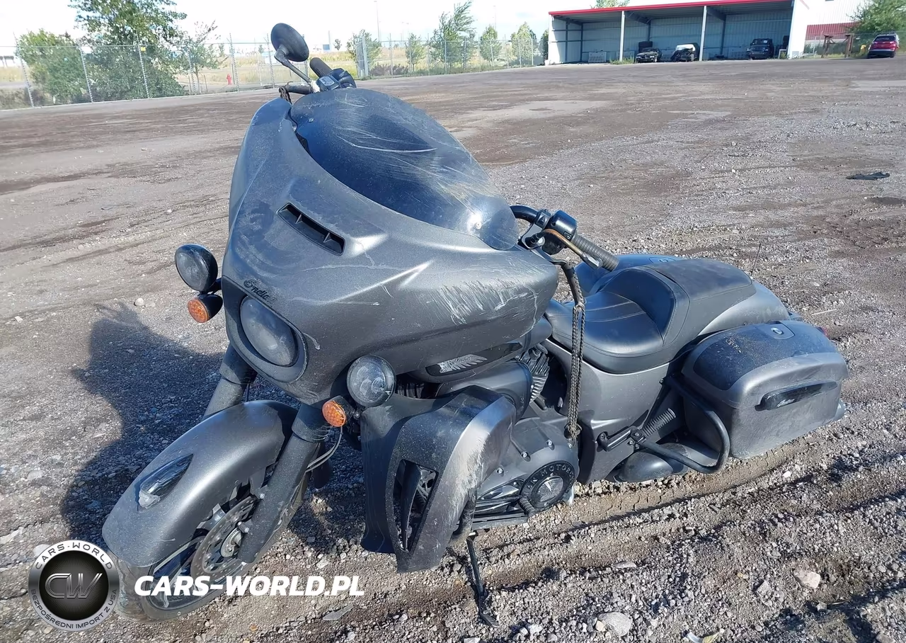 2020 Indian Motorcycle Co. Chieftain Dark Horse VIN:56KTCDBB2L3392017 - 2