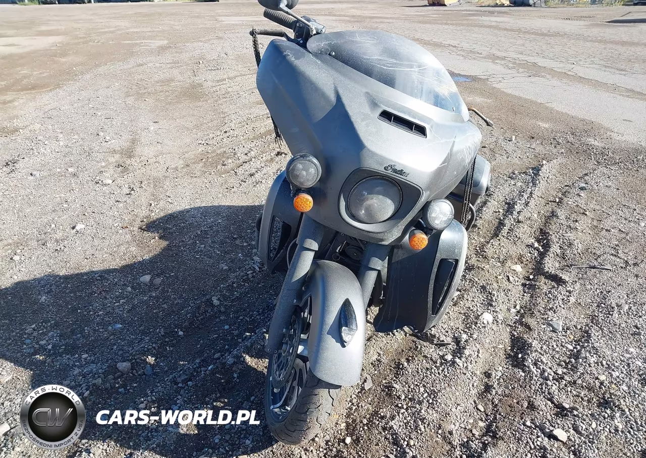 2020 Indian Motorcycle Co. Chieftain Dark Horse VIN:56KTCDBB2L3392017 - 5