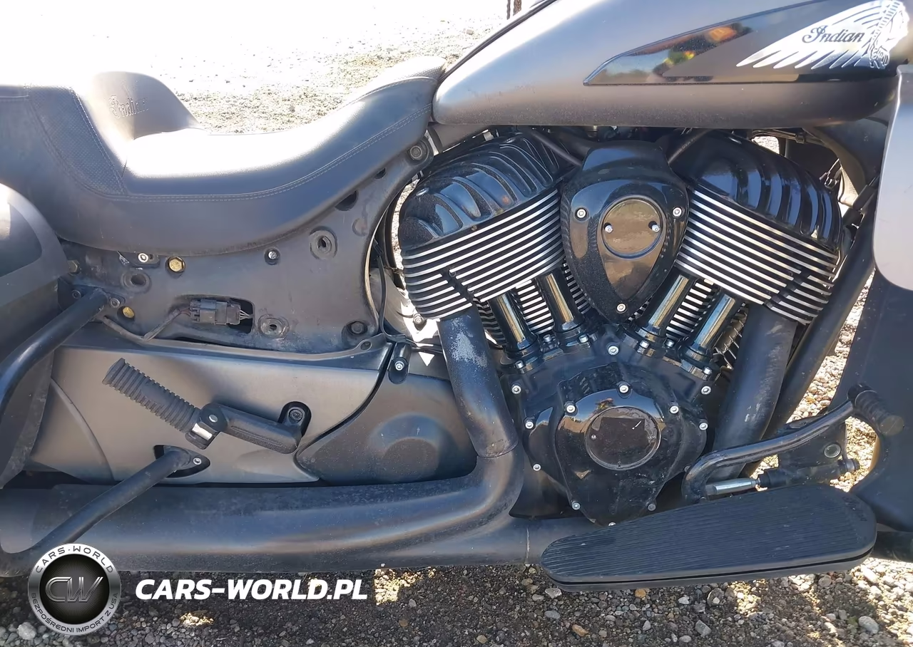 2020 Indian Motorcycle Co. Chieftain Dark Horse VIN:56KTCDBB2L3392017 - 8