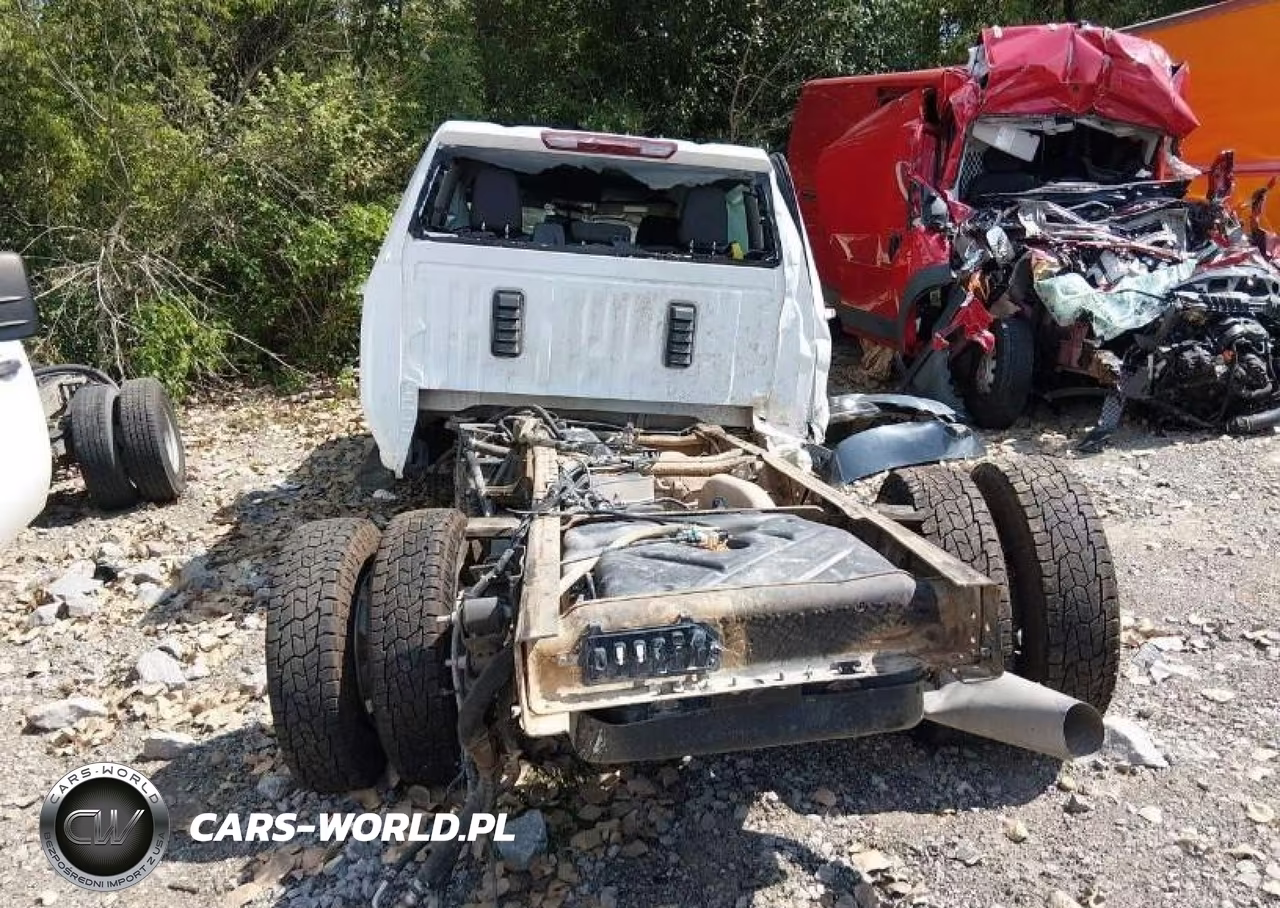 2024 Chevrolet Silverado 3500Hd Chassis Lt VIN:1GB4YTEY3RF186903 - 8