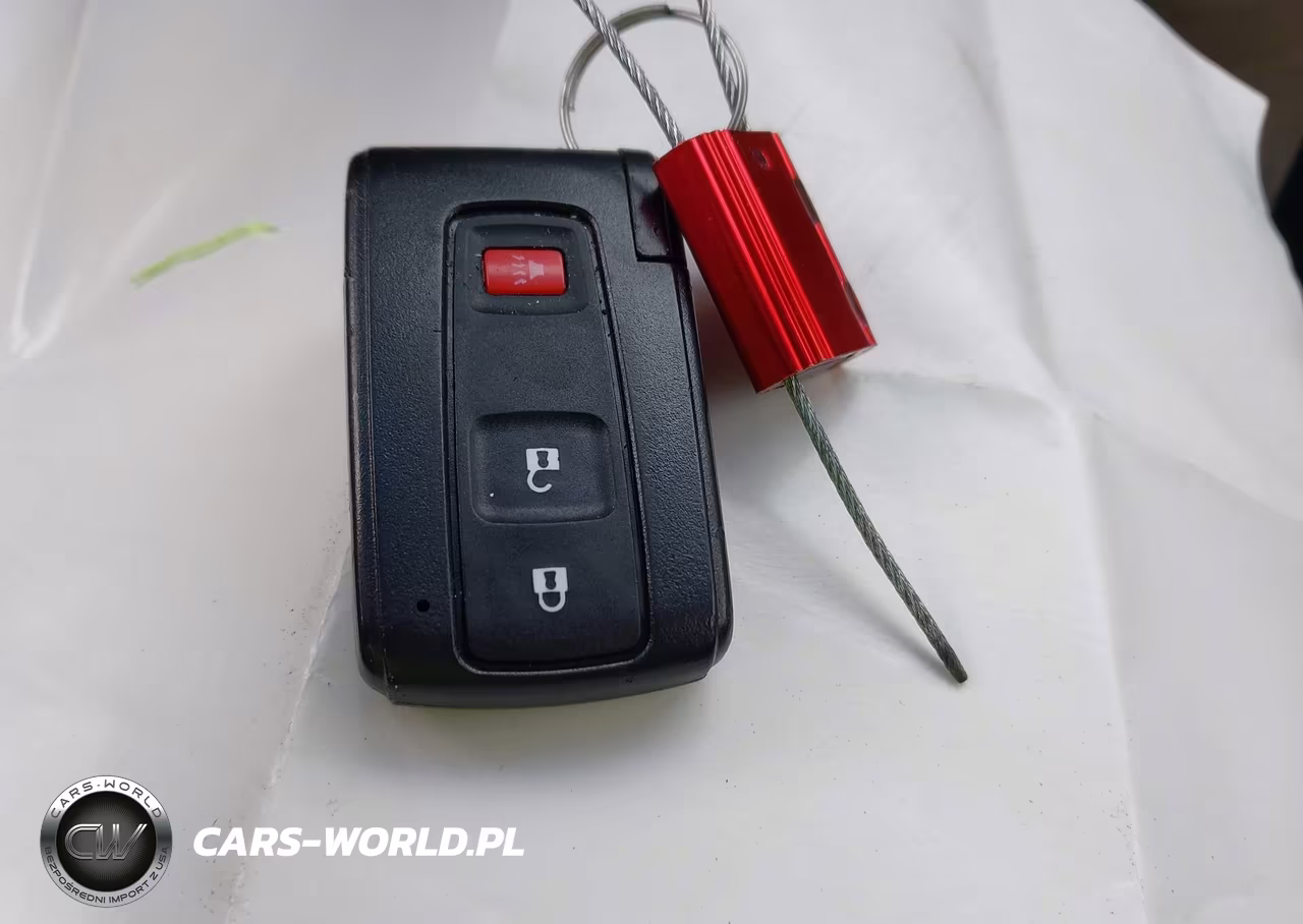 2004 Toyota Prius VIN:JTDKB20U040017033 - 11