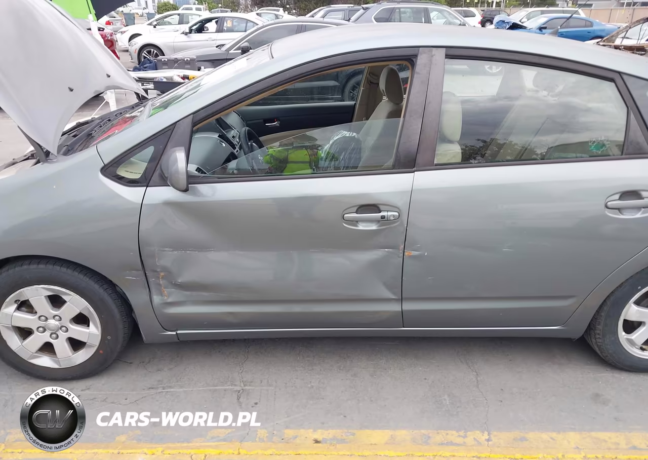 2004 Toyota Prius VIN:JTDKB20U040017033 - 6