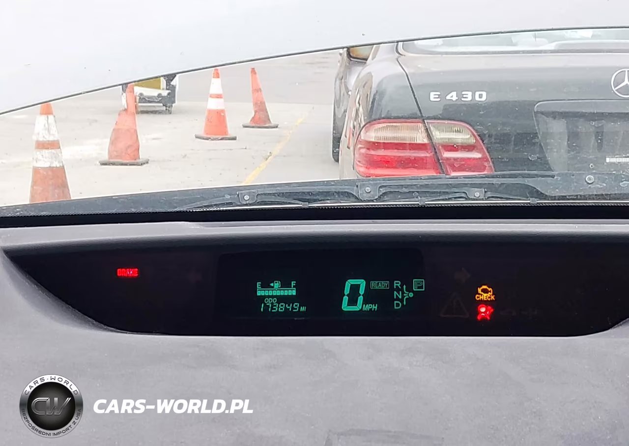 2004 Toyota Prius VIN:JTDKB20U040017033 - 7