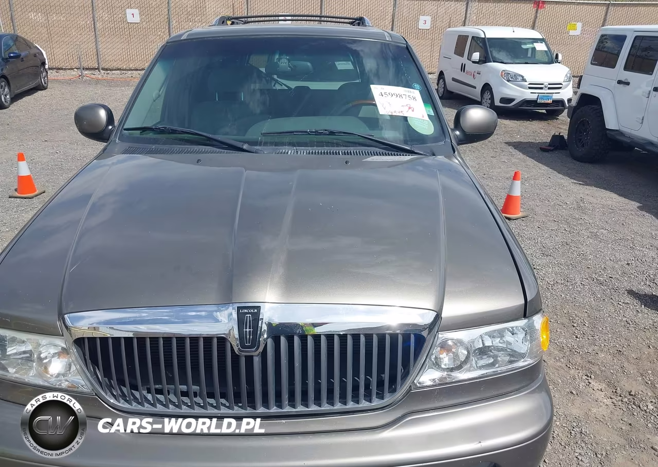 2002 Lincoln Navigator VIN:5LMFU28R92LJ02050 - 6