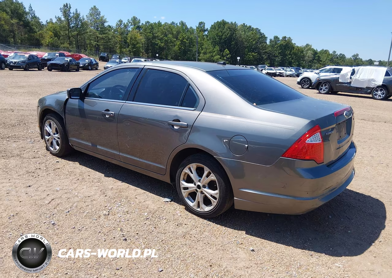2012 Ford Fusion Se VIN:3FAHP0HA5CR110127 - 3