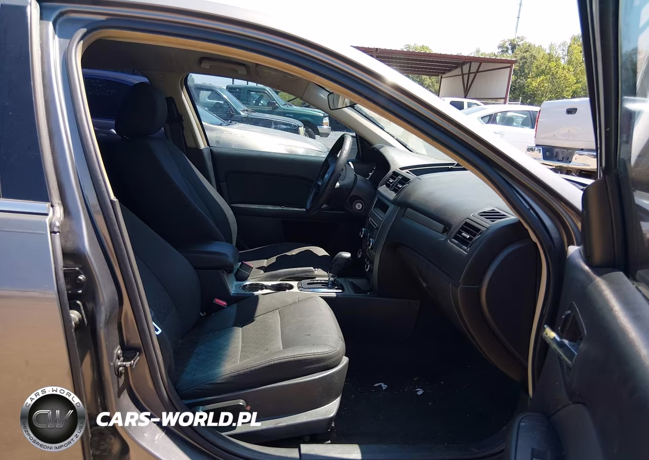 2012 Ford Fusion Se VIN:3FAHP0HA5CR110127 - 5