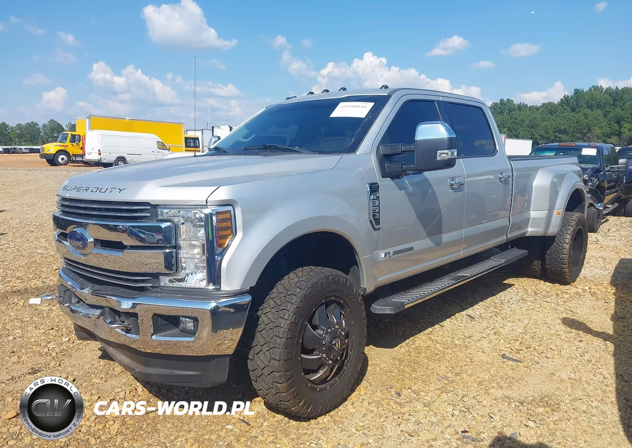 2018 Ford F-350 Xlt VIN:1FT8W3DT2JEB33936 - 14