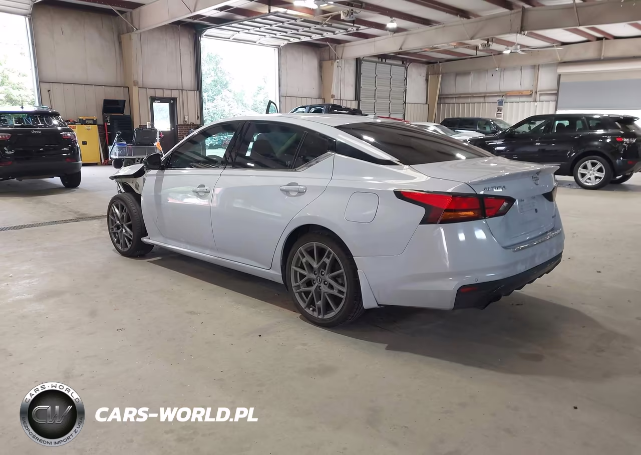 2023 Nissan Altima Sr Vc-Turbo Fwd VIN:1N4AL4CV9PN322245 - 3