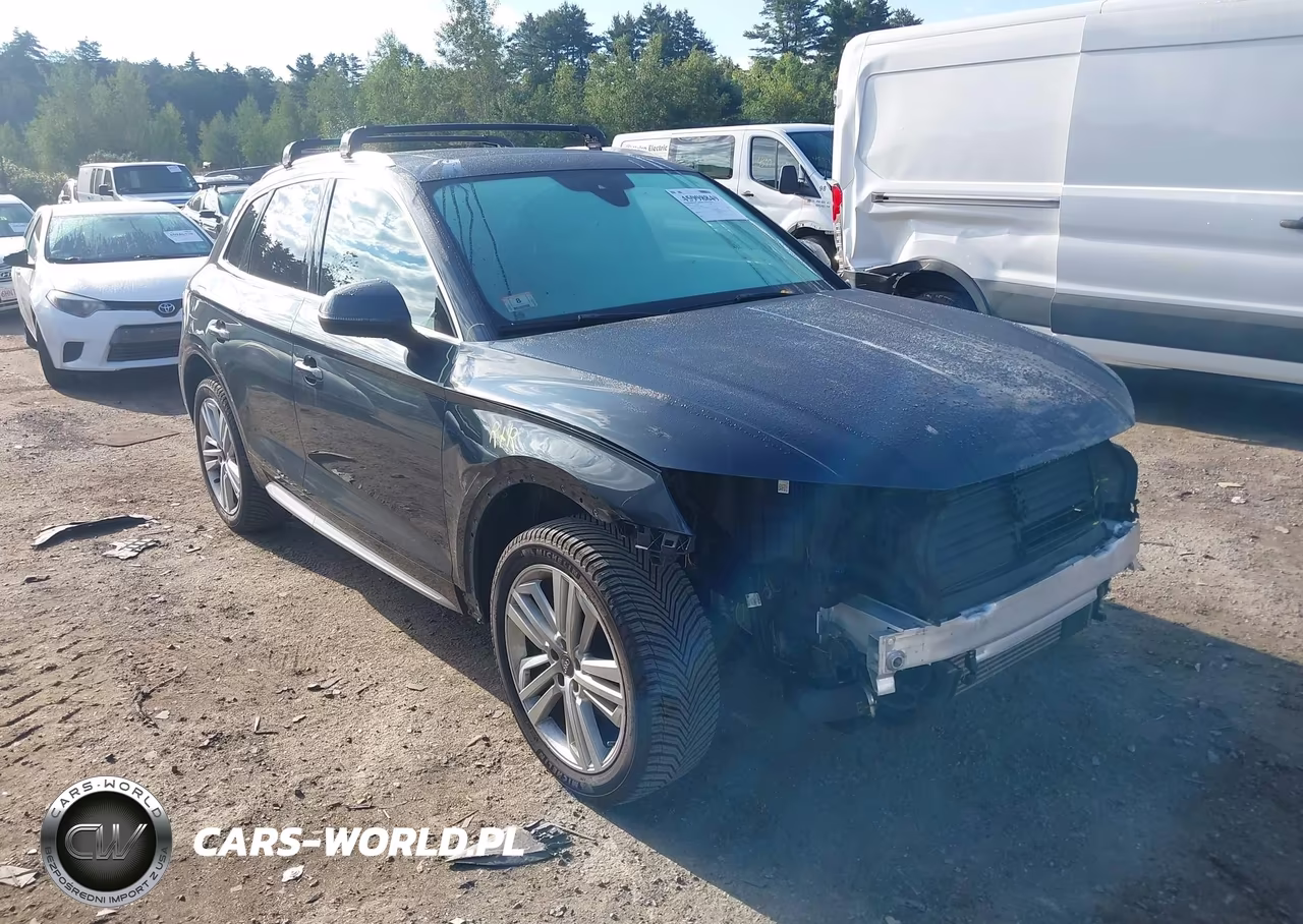 2018 Audi Q5 2.0T Premium-2.0T Tech Premium VIN:WA1BNAFY1J2111069 - 1