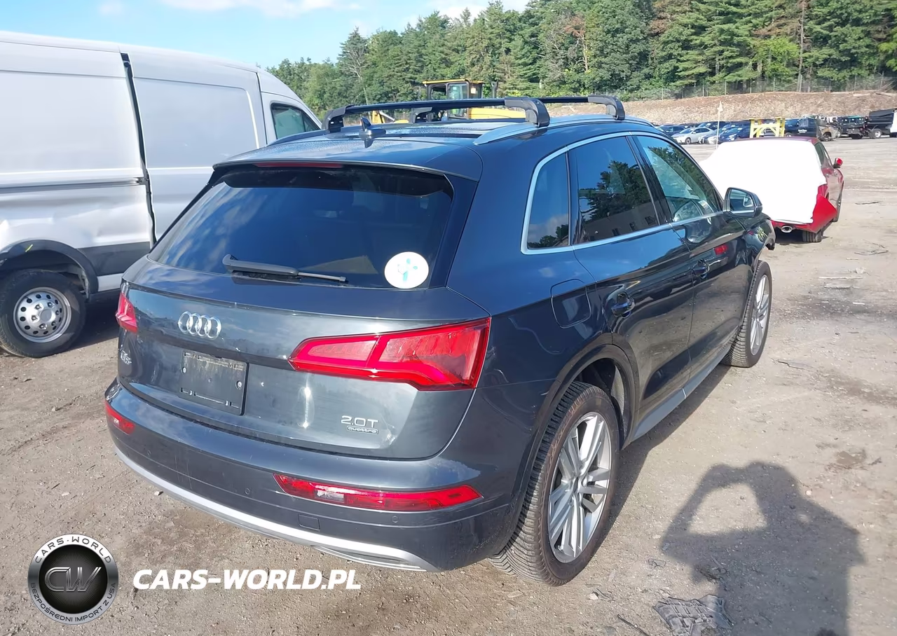 2018 Audi Q5 2.0T Premium-2.0T Tech Premium VIN:WA1BNAFY1J2111069 - 4
