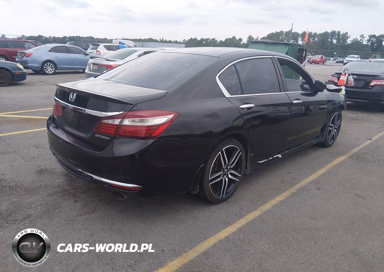 2016 Honda Accord Sport VIN:1HGCR2F58GA043069 - 4