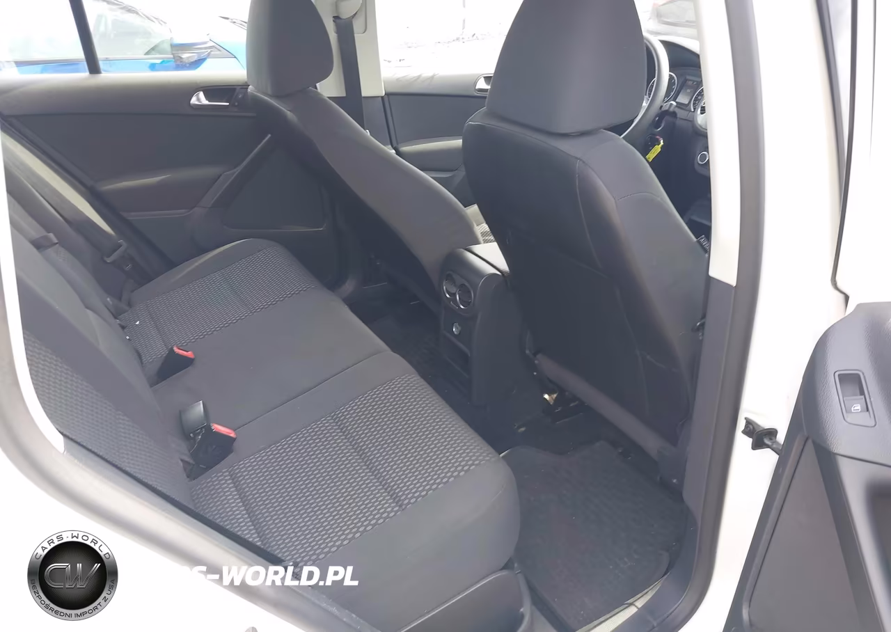 2011 Volkswagen Tiguan S VIN:WVGAV7AX2BW505561 - 8