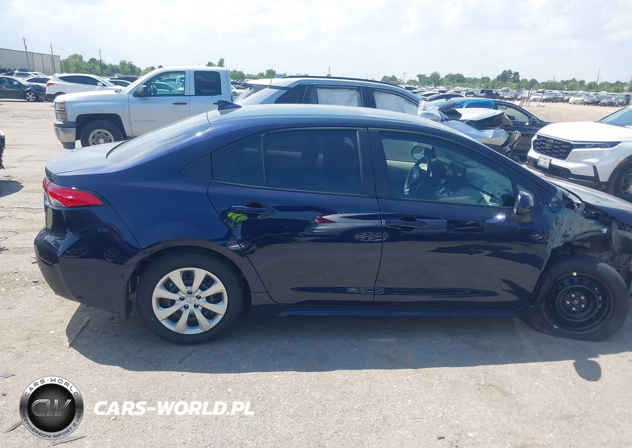 2026 Toyota Corolla Le VIN:5YFB4MDE8TP497710 - 14