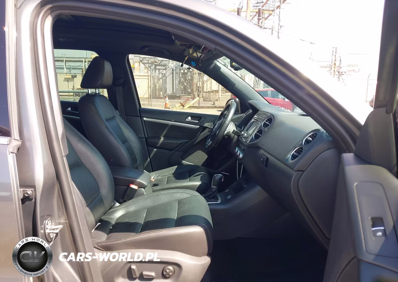 2014 Volkswagen Tiguan R-Line VIN:WVGAV3AX0EW546428 - 5