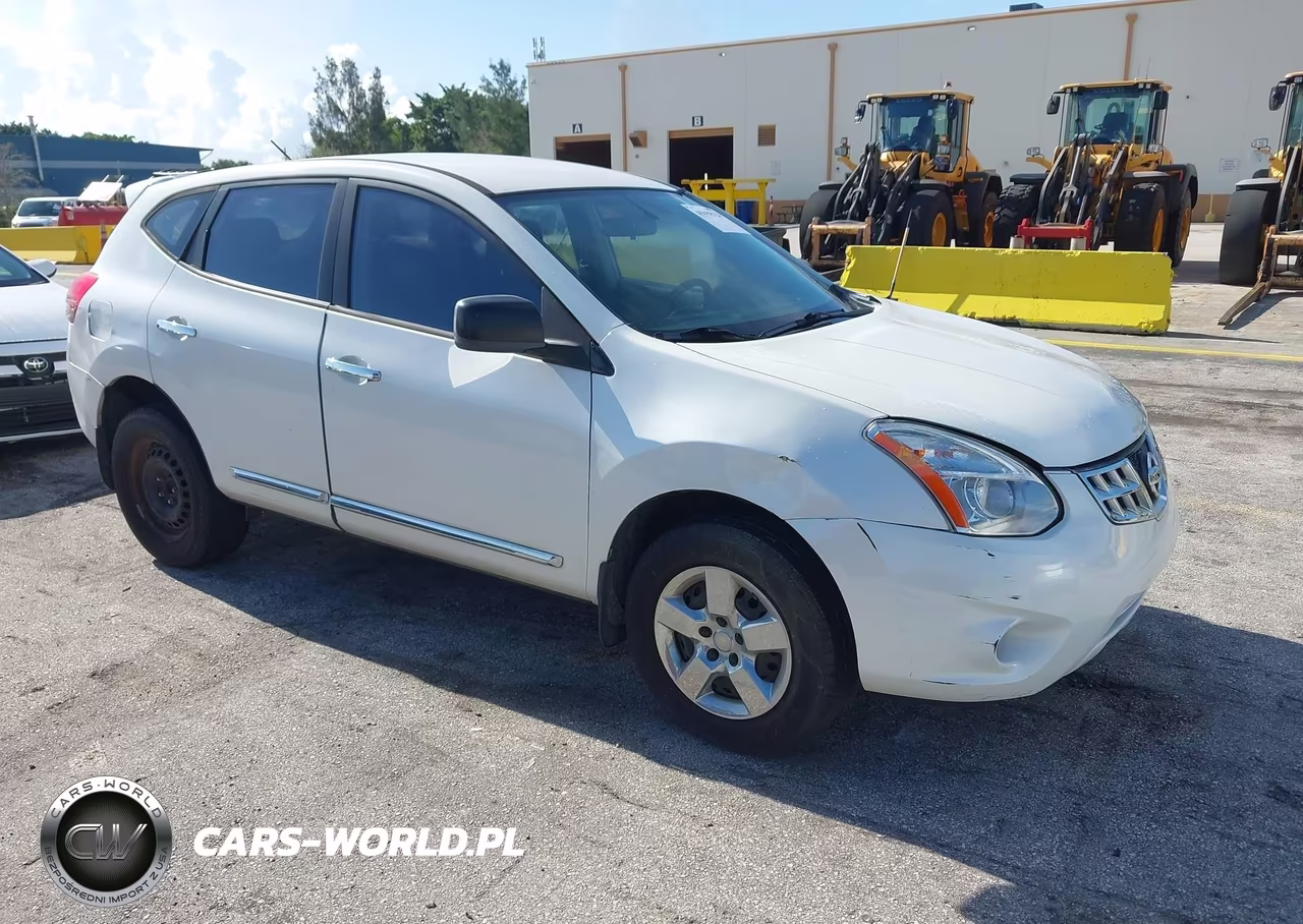 2013 Nissan Rogue S – zdjęcie 1 z 11