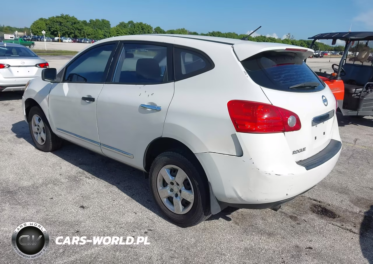 2013 Nissan Rogue S VIN:JN8AS5MT0DW038884 - 3