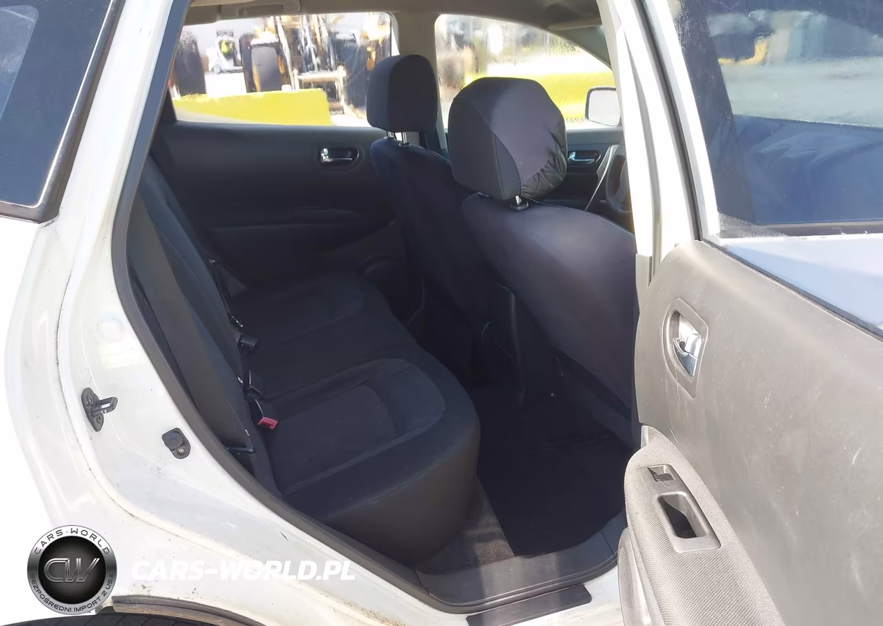 2013 Nissan Rogue S VIN:JN8AS5MT0DW038884 - 8