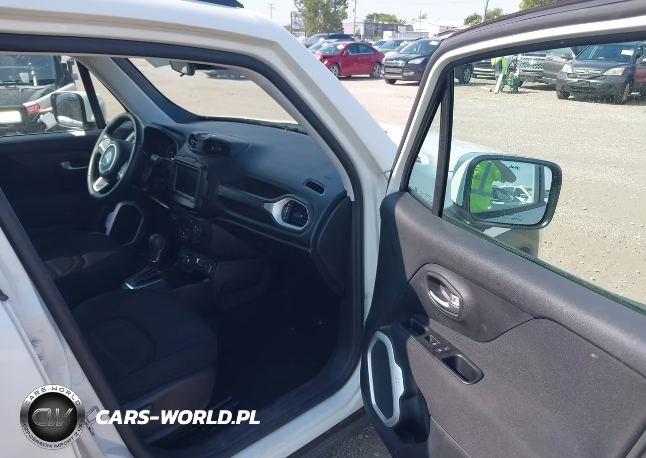 2020 Jeep Renegade Latitude 4X4 VIN:ZACNJBBB3LPL29543 - 5