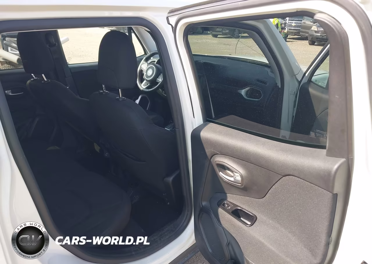 2020 Jeep Renegade Latitude 4X4 VIN:ZACNJBBB3LPL29543 - 8