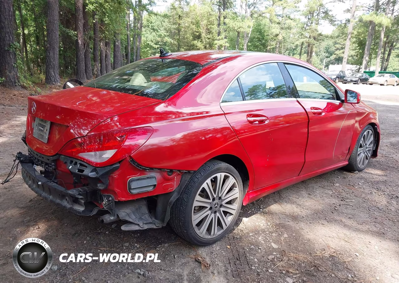 2018 Mercedes-Benz Cla 250 VIN:WDDSJ4EB6JN589024 - 4
