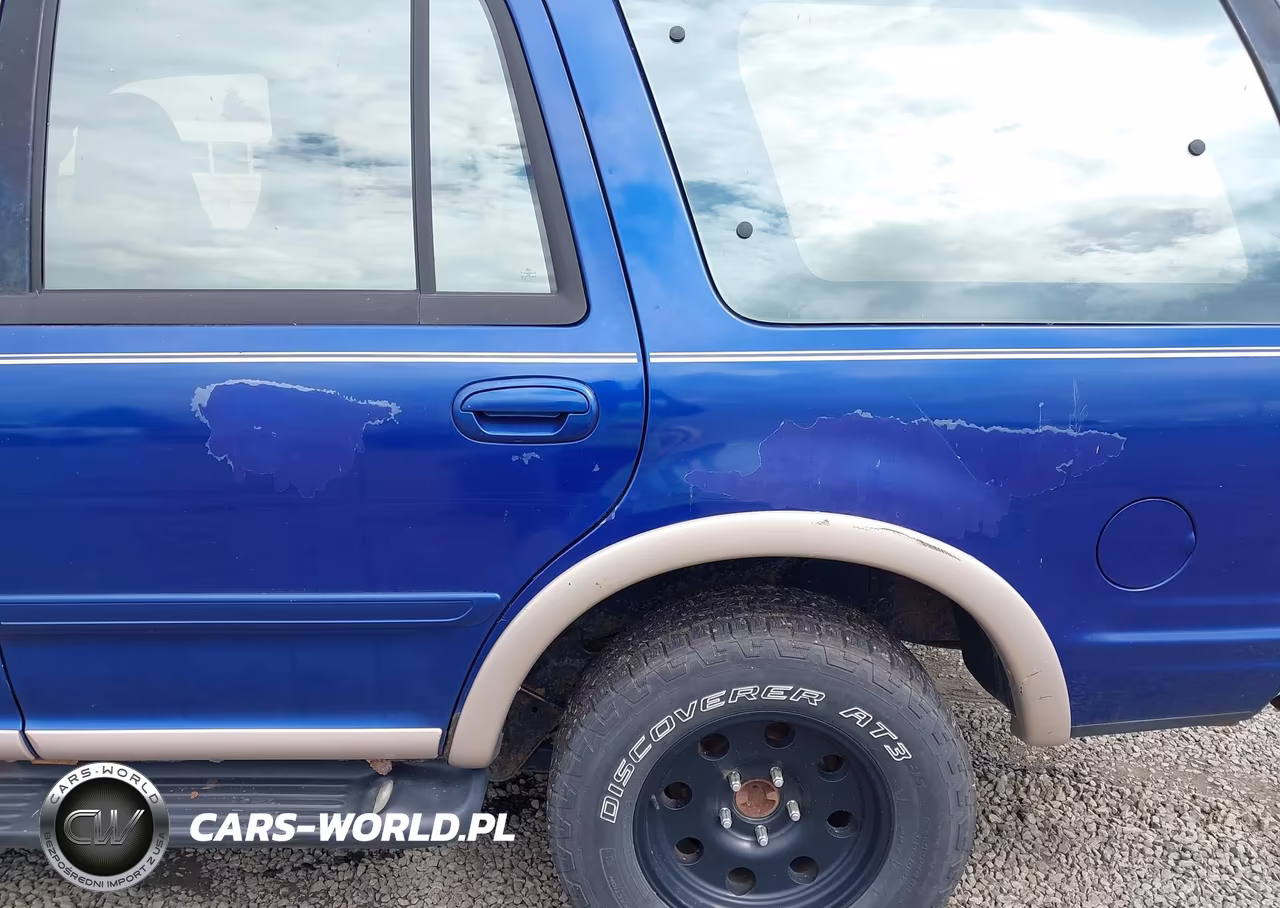 1997 Ford Expedition Eddie Bauer-Xlt VIN:1FMFU18LXVLB26211 - 12