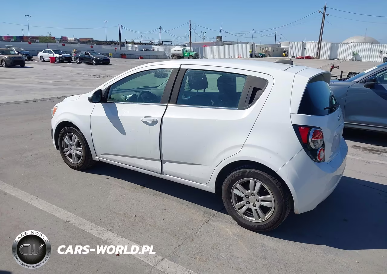 2015 Chevrolet Sonic Lt Auto VIN:1G1JC6SH9F4197293 - 3