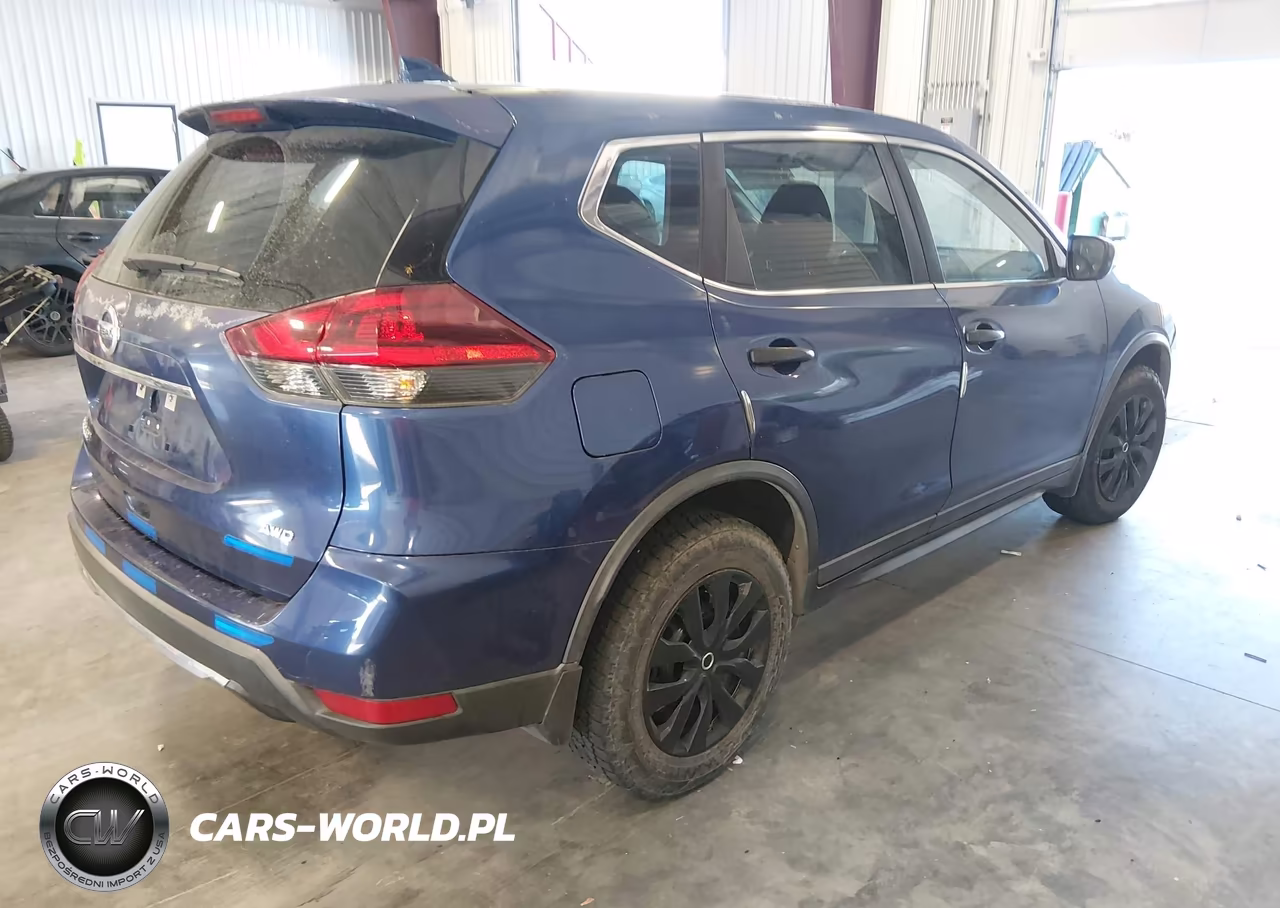 2018 Nissan Rogue S VIN:KNMAT2MV9JP513754 - 4