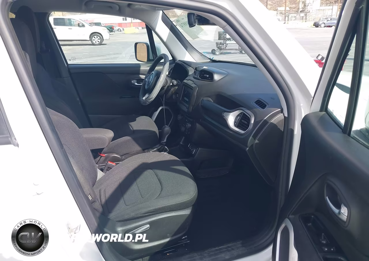 2020 Jeep Renegade Latitude Fwd VIN:ZACNJABB7LPL40474 - 5