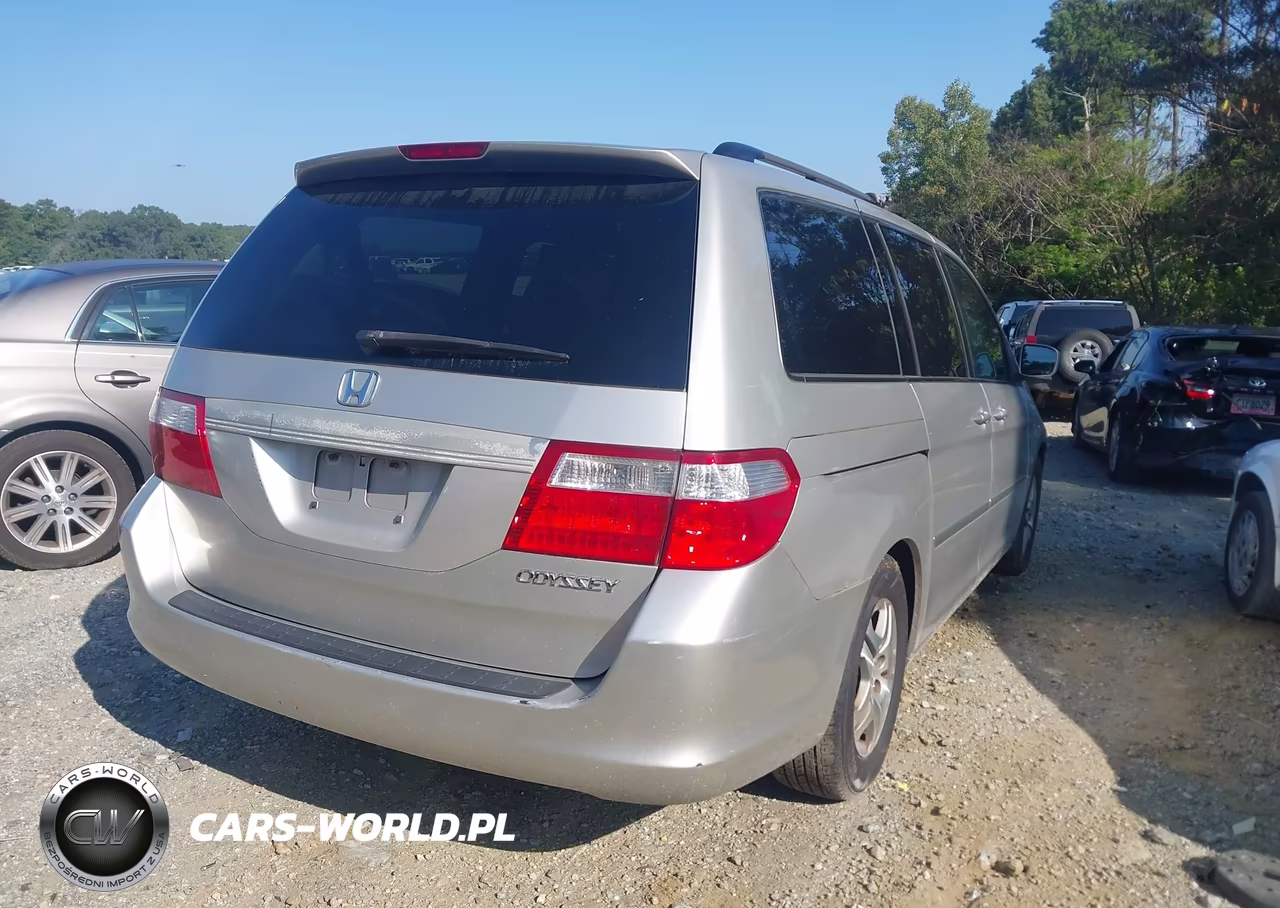 2005 Honda Odyssey Ex-L VIN:5FNRL38605B415711 - 4