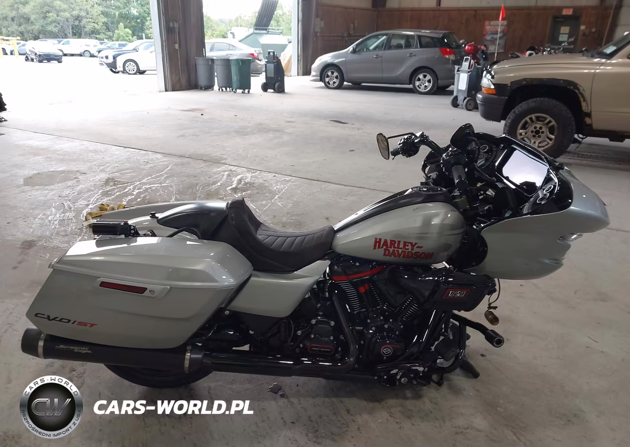 2025 Harley-Davidson Fltrxstse VIN:1HD1TL816SB957846 - 12