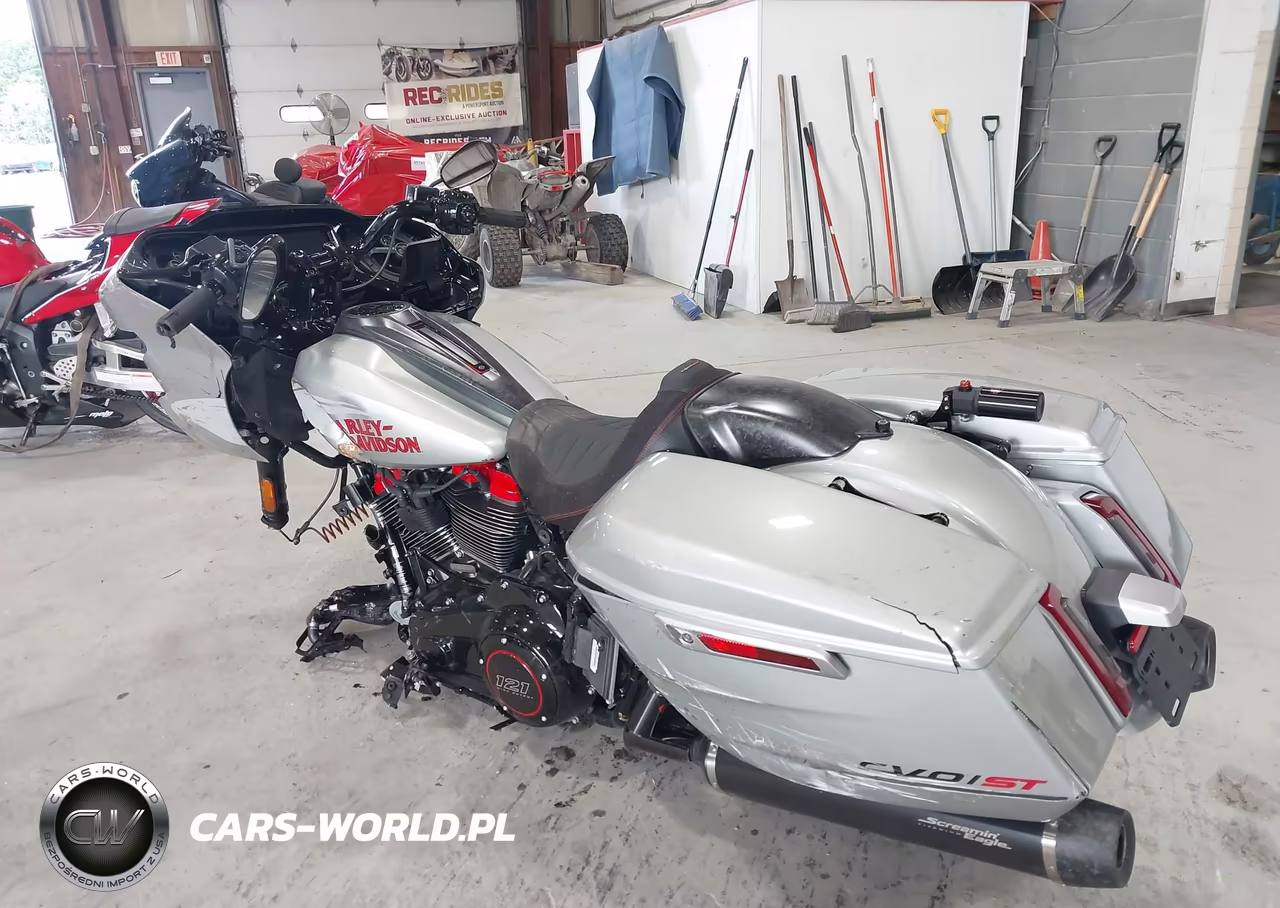 2025 Harley-Davidson Fltrxstse VIN:1HD1TL816SB957846 - 3