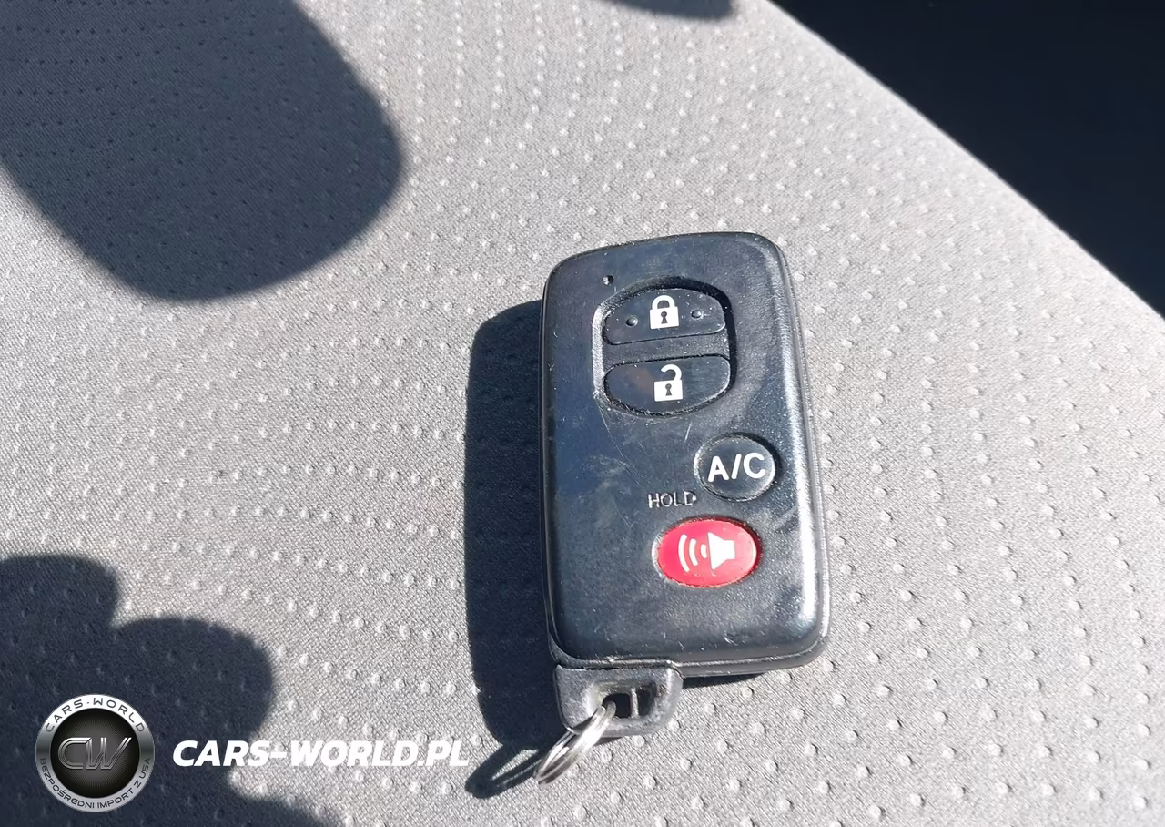 2010 Toyota Prius Iii VIN:JTDKN3DU0A0063562 - 6