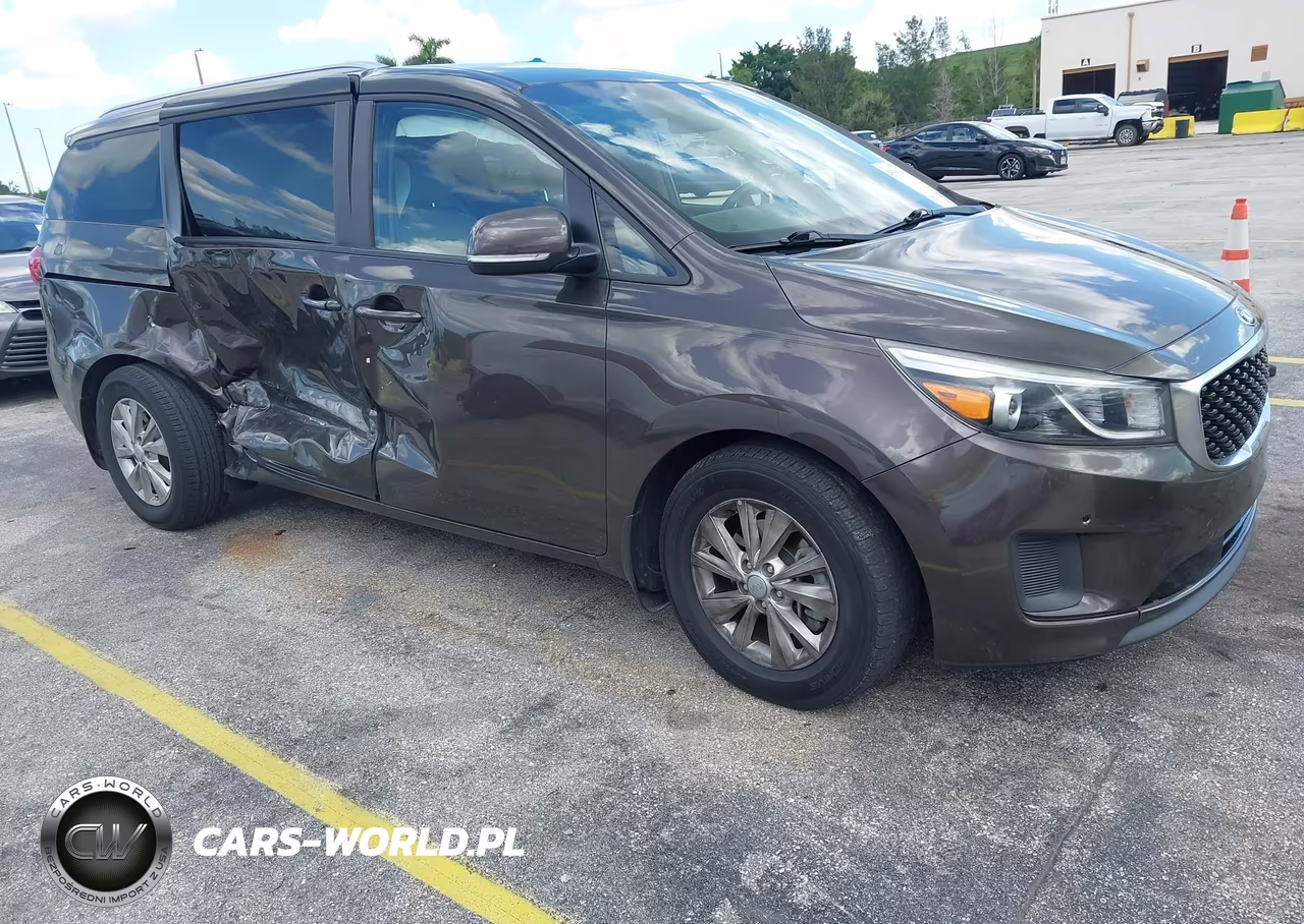 2018 Kia Sedona Lx