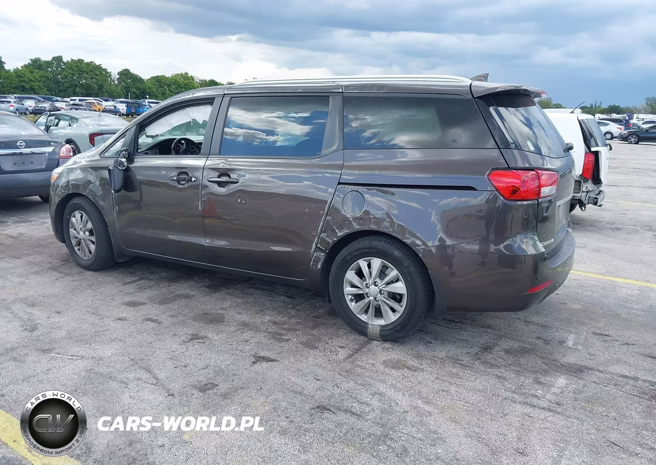 2018 Kia Sedona Lx VIN:KNDMB5C1XJ6349131 - 3