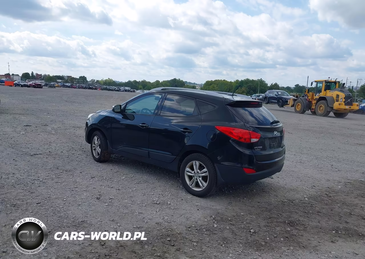2012 Hyundai Tucson Gls VIN:KM8JU3ACXCU512568 - 3
